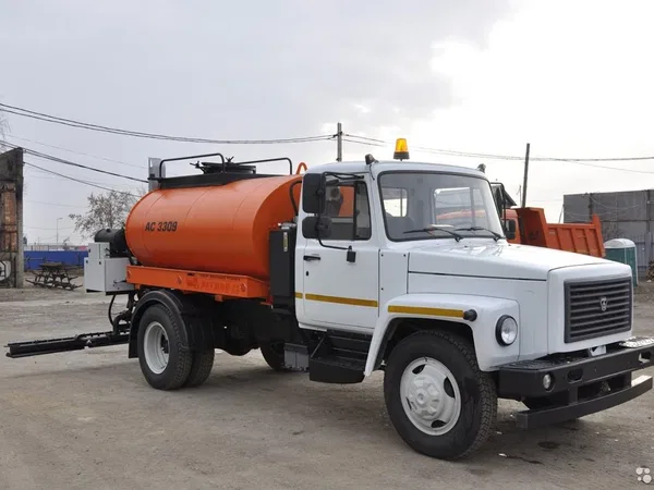 Автогудронатор ЗДТ «Регион 45» АС-3309