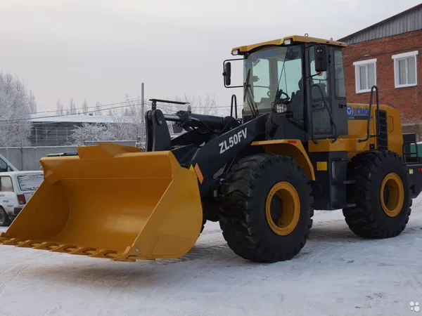 Фронтальный погрузчик XCMG ZL50FV