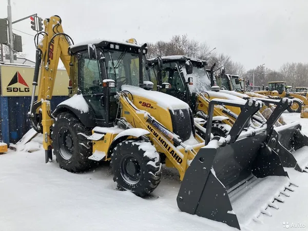 Экскаватор-погрузчик New Holland B90B