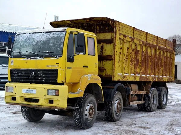 Самосвал Howo ZZ3316N386ME1