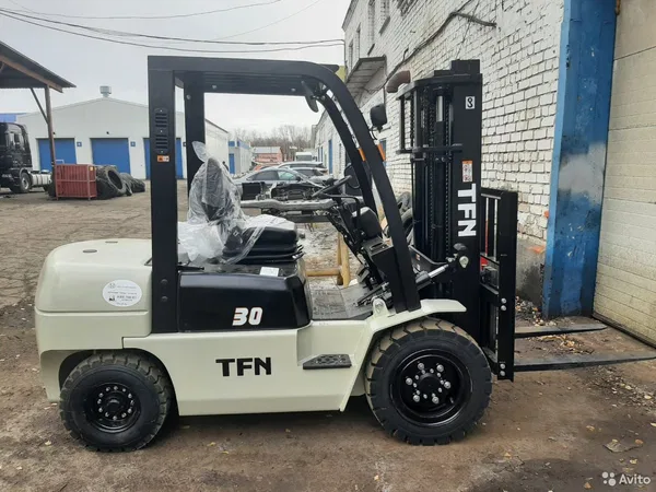 Вилочный погрузчик TFN CPCD30