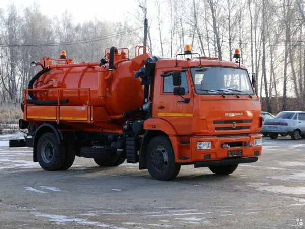 Илосос КамАЗ 43253 МВС-7,5М