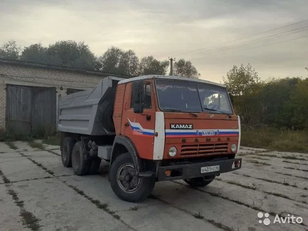 Самосвал КамАЗ