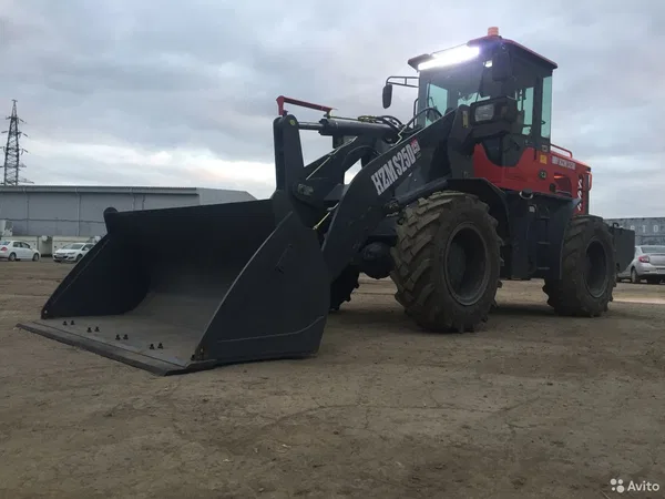 Фронтальный погрузчик HZM S25D