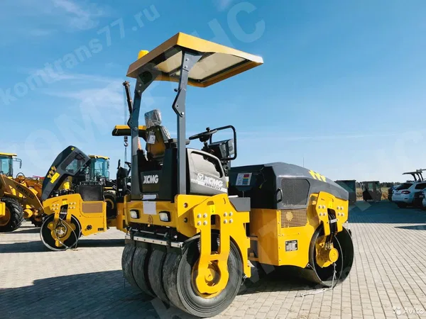 Комбинированный каток XCMG XMR403VT
