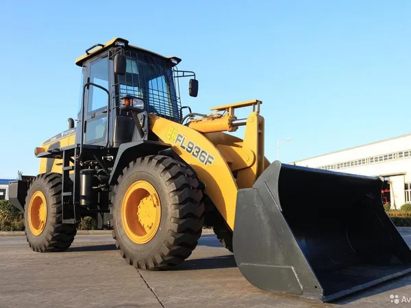 Фронтальный погрузчик Foton Lovol FL936F