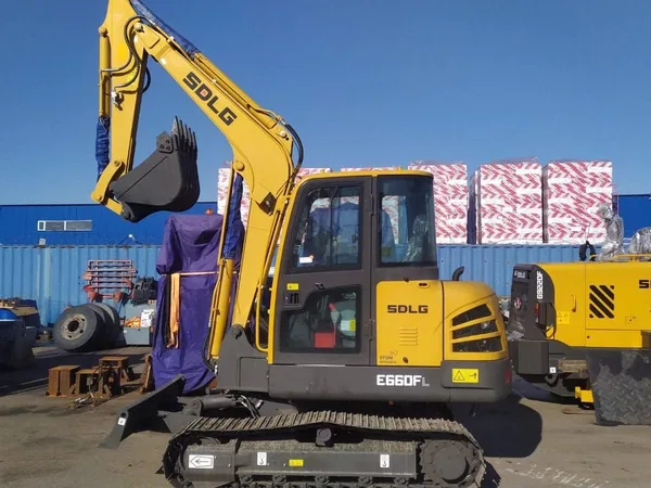 Гусеничный экскаватор SDLG LinGong E660FL