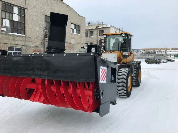 Навесной снегоуборщик ОМЗ С-250Г АД