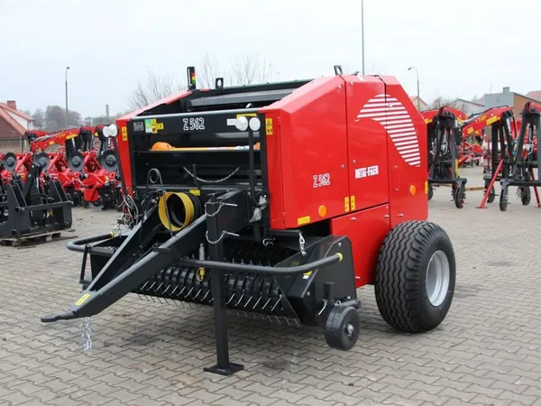 Пресс-подборщик Metal-Fach Z562