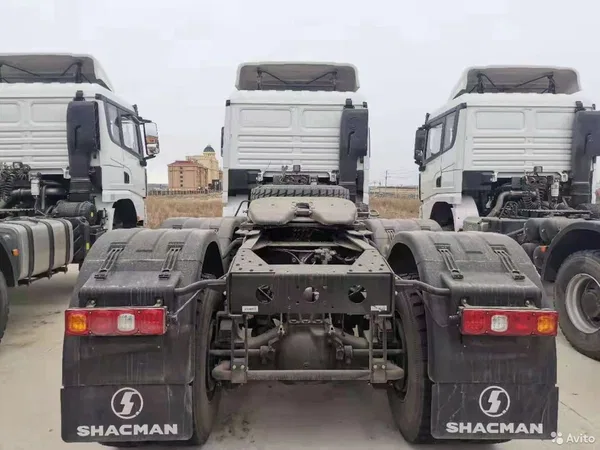 Седельный тягач SHACMAN (Shaanxi) SX42584V324
