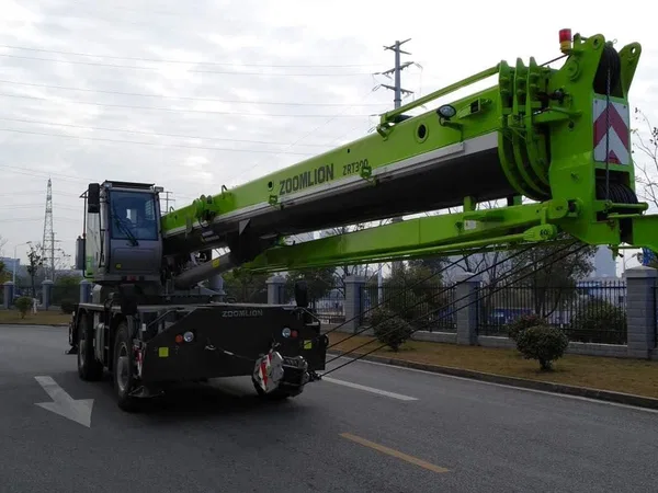 Самоходный кран Zoomlion ZRT300