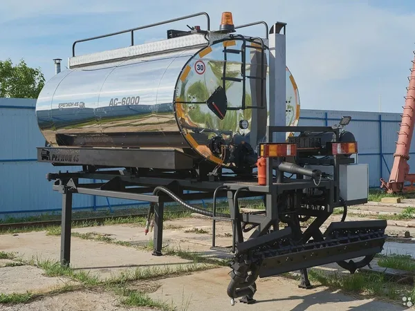 Автогудронатор ЗДТ «Регион 45» АС-6000
