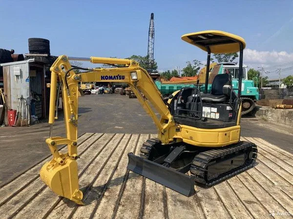 Мини-экскаватор Komatsu PC20MR-1