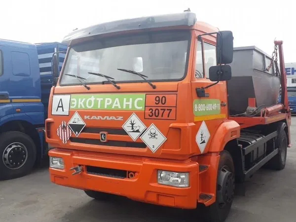 Бункеровоз КОММАШ Арзамас КО-440А1 на шасси КамАЗ 43253
