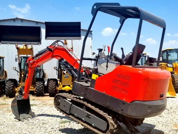 Мини-экскаватор XCMG XE15
