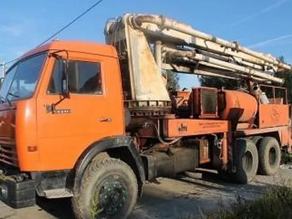 Автобетононасос КамАЗ