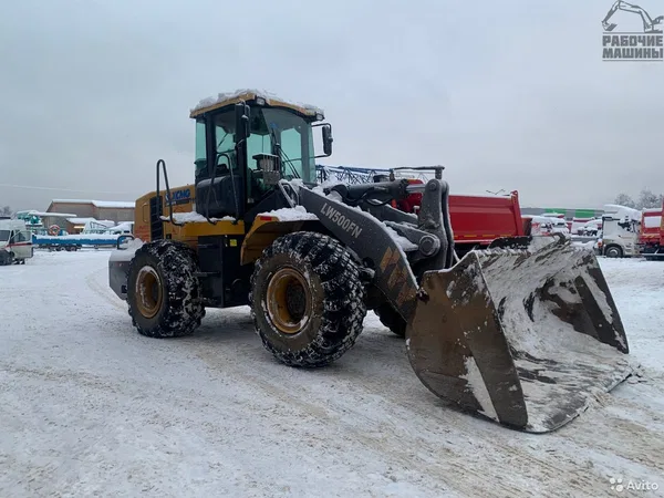 Фронтальный погрузчик XCMG LW500F