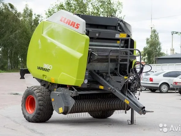 Пресс-подборщик Claas Variant 360