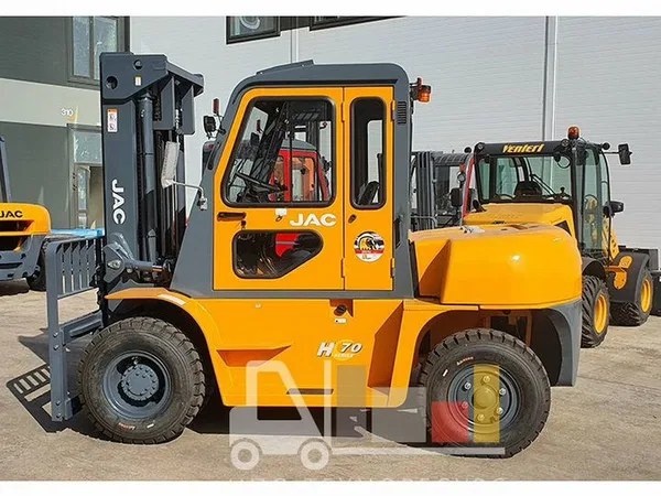 Вилочный погрузчик JAC CPCD70