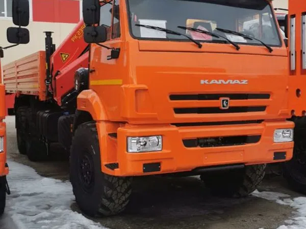 Бортовой грузовик с КМУ КамАЗ 43118
