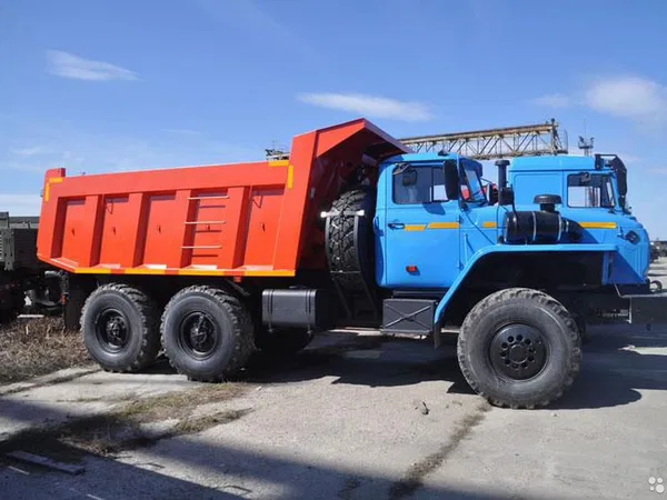 Самосвал УРАЛ 55571-0121-60Е5Ф18
