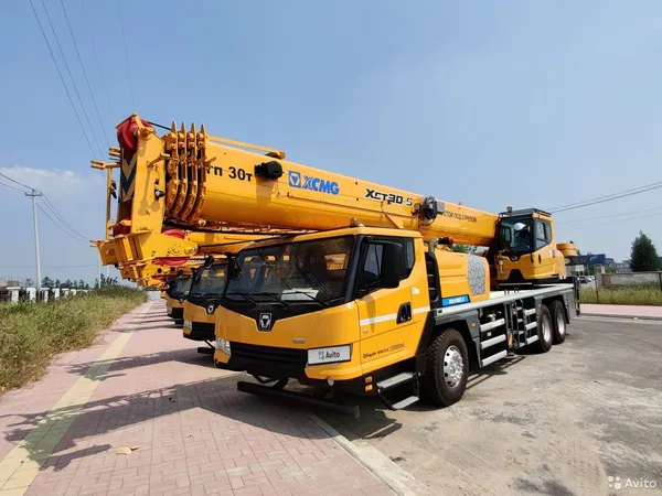 Автокран XCMG XCT30 S