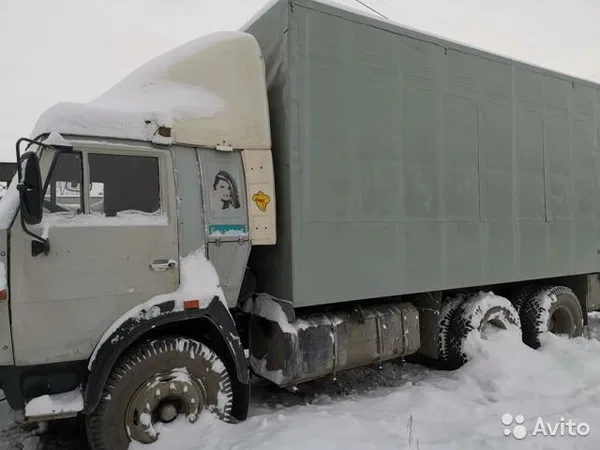Грузовой фургон КамАЗ 53215