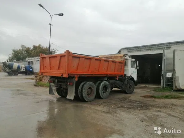 Самосвал МАЗ