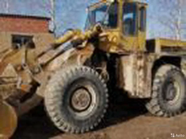 Фронтальный погрузчик Stalowa Wola 515E