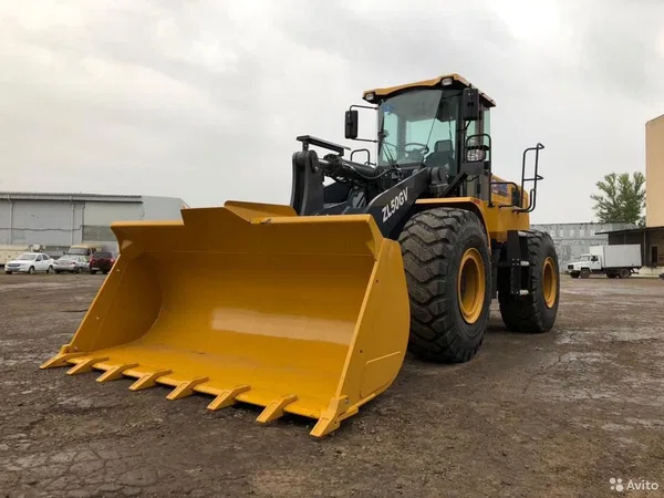 Фронтальный погрузчик XCMG ZL50GV
