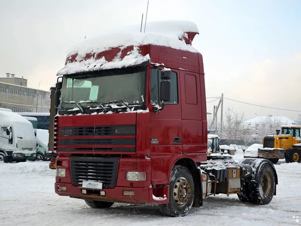 Седельный тягач DAF 95 XF