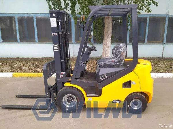 Вилочный погрузчик UN Forklifts FD15T