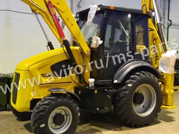 Экскаватор-погрузчик Gehl GBL 920S