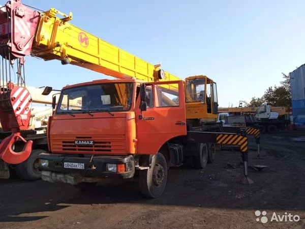 Автокран Ивановец КС-45717-К1 на шасси КамАЗ 65115