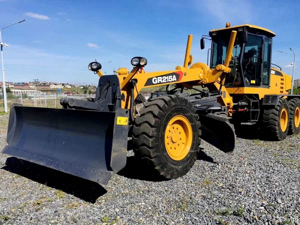 Автогрейдер XCMG GR215A