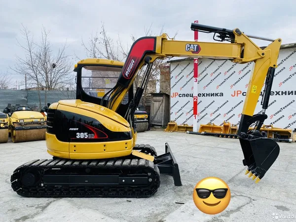 Мини-экскаватор Caterpillar 305 SR