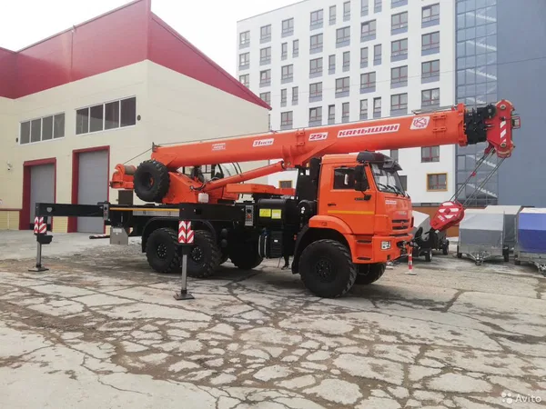 Автокран Камышин КС-55721-5-21 на шасси КамАЗ