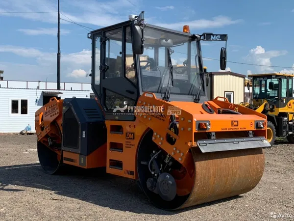 Двухвальцовый каток Завод Дорожных машин DM-10-VD