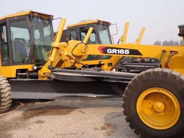Автогрейдер XCMG GR1805