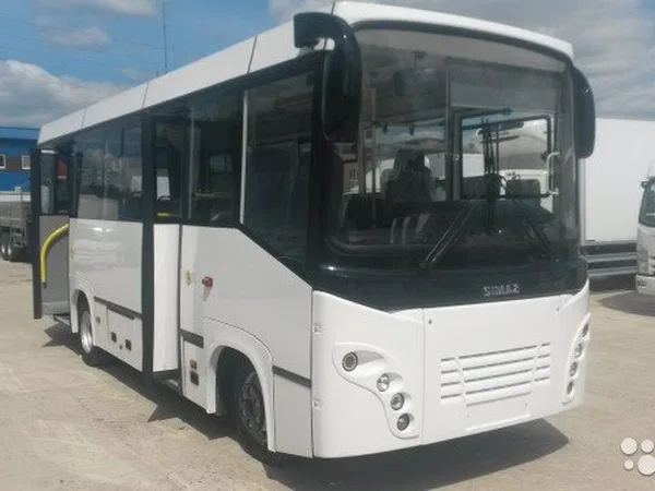 Автобус Isuzu