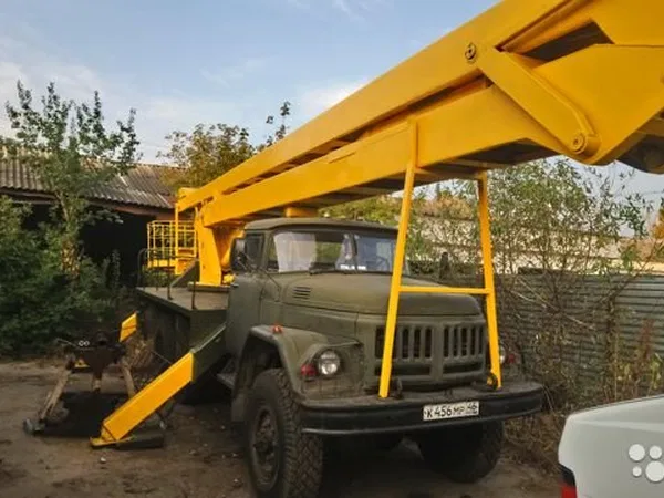 Автовышка ЗИЛ 131 с АГП-22