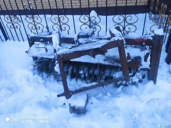 Коммунальная щетка