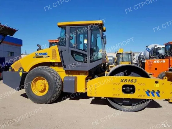 Грунтовый каток XCMG XS163