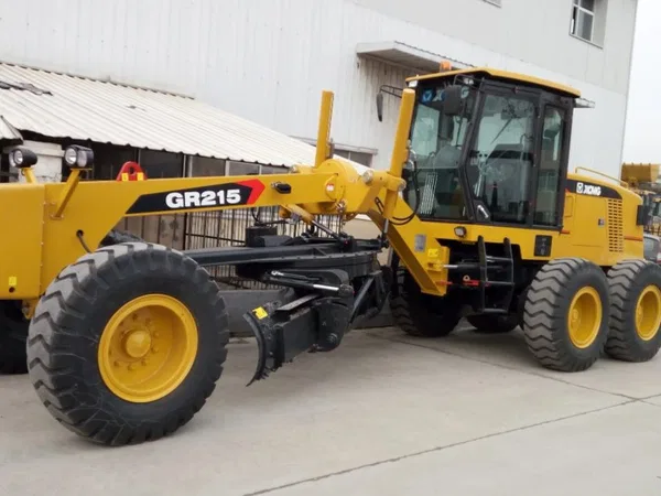 Автогрейдер XCMG GR215
