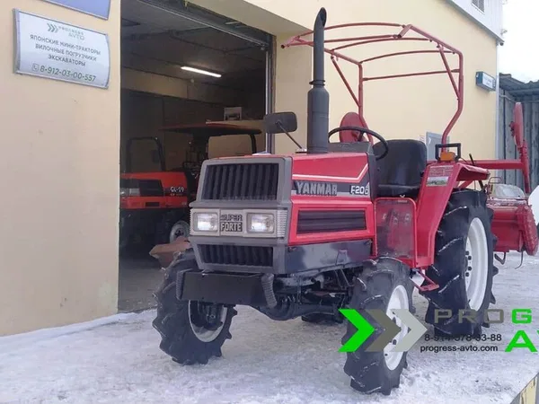 Мини-трактор Yanmar F20D с почвенной фрезой 140 см