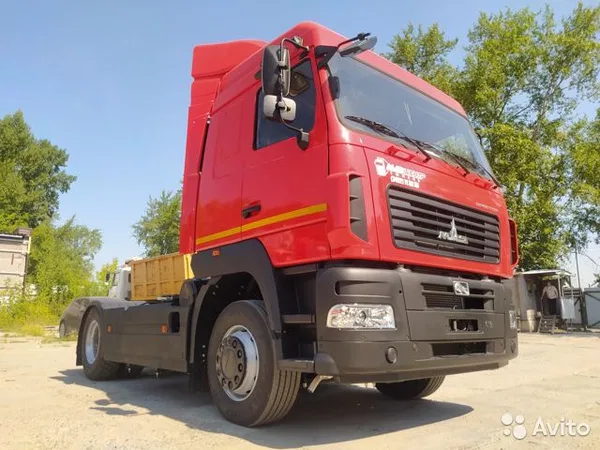 Седельный тягач МАЗ 5440