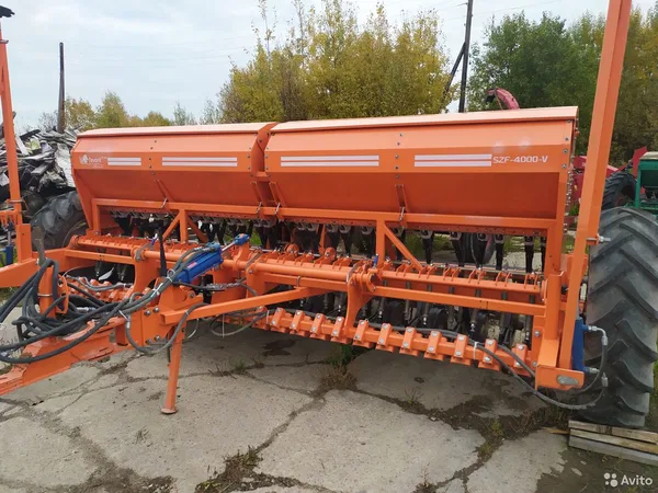 Сеялка Фаворит (Favorit) СЗФ-4000
