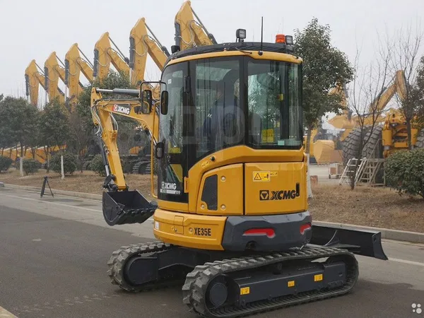 Мини-экскаватор XCMG XE35U