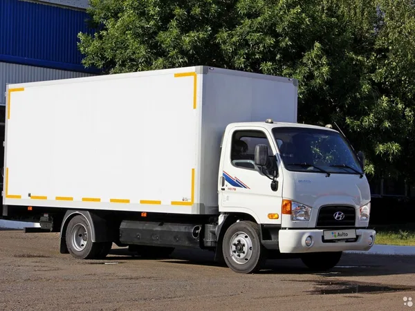 Промтоварный фургон Hyundai HD78