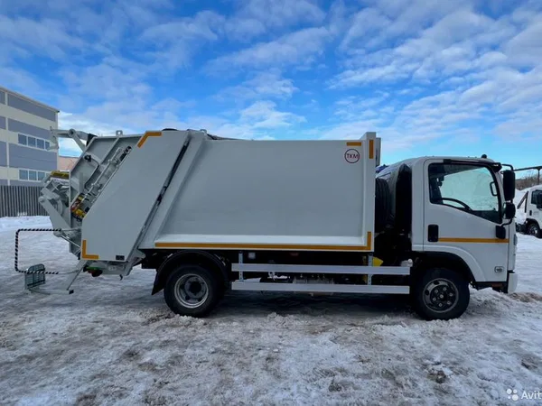 Мусоровоз Katmerciler KAT-8 на шасси Isuzu NQR90